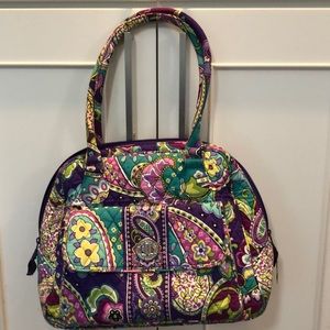 Vera Bradley purse.  Brand new condition.
